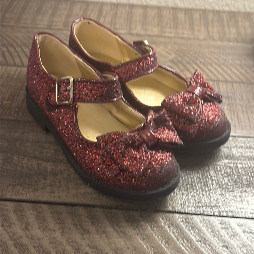 Sugar Red Dress Shoes with Glittery Finish